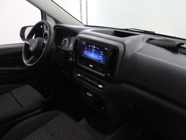 Mercedes-Benz VITO 116 CDI | Aut. | Lang L2 | Pro | Navigatie | Digitale Radio | Achteruitrijcamera | Airco | Cruisecontrol | Dodehoekassistent | Comfort Chauffeursstoel | Bijrijdersbank | 2500kg Trekhaak | Certified |