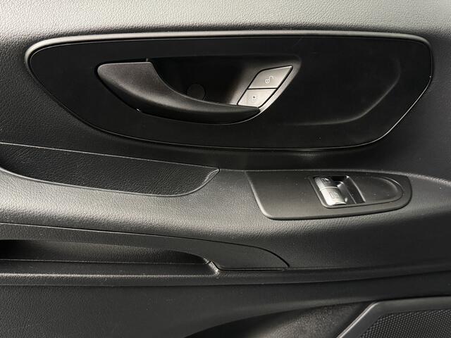 Mercedes-Benz VITO 114CDI Automaat Personenbus | 9-Persoons | Extra Lang | Prijs incl BTW ¤ 25289,-- | Airco | Cruise | 2-2-2-3 Stoelopstelling