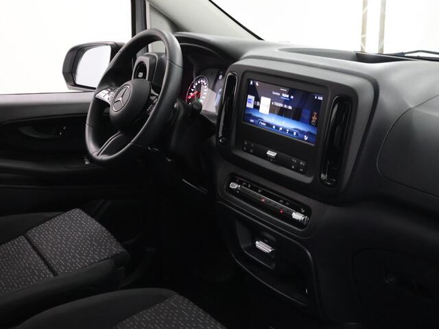 Mercedes-Benz VITO 116 CDI | AUT. | XL L3 | PRO | Navigatie | Digitale Radio | Achteruitrijcamera | Airco | Cruisecontrol | Dodehoekassistent | Comfort Chauffeursstoel | Bijrijdersbank | 2500kg Trekhaak | Certified |