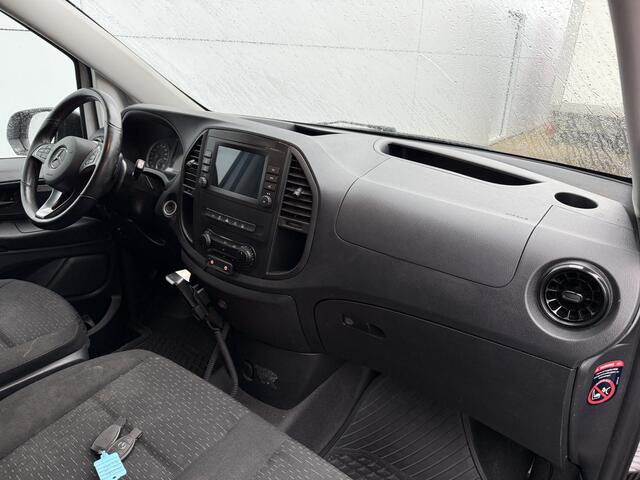 Mercedes-Benz VITO 116 2.1 CDI Automaat L2H1 Adaptieve LED-verlichting Climate Control Cruise Control Trekhaak Carplay Camera Stoelverwarming