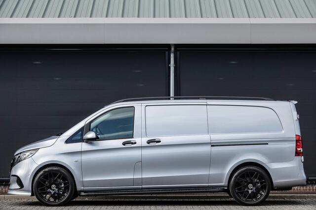 Mercedes-Benz VITO 116Cdi 163Pk 9G-Tronic Aut. | Pro | Extra Lang | Achteruitrijcamera | 2xSchuifdeur | Leder | Spoilerpack | Trekhaak | Treeplanken | 20''
