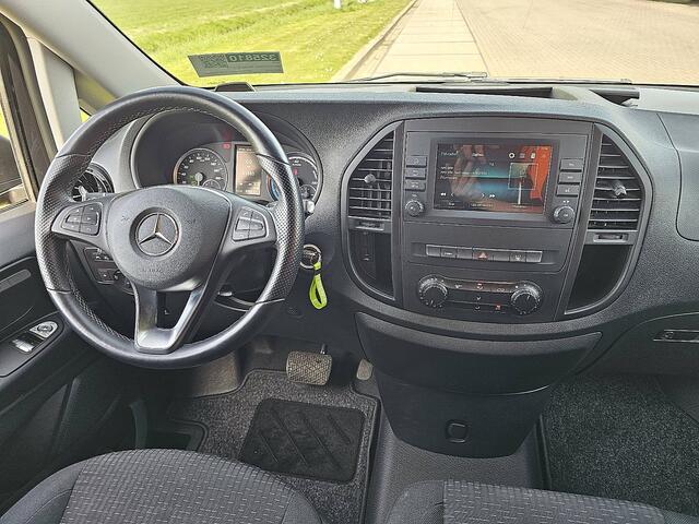 Mercedes-Benz VITO eVito 66 kWh LED Bumpers-Kleur Lm-Velgen 286KM WLTP Snelladen Achterdeuren!