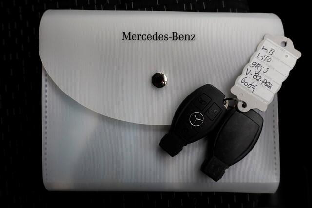 Mercedes-Benz VITO 114 CDI 136pk Compact 9G Automaat 2x Schuifdeur/LED/Camera/Inrichting 11-2022
