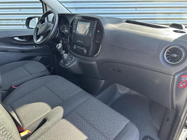Mercedes-Benz VITO 110 CDI L2 Airco Navigatie Parkeersensoren Achterdeuren