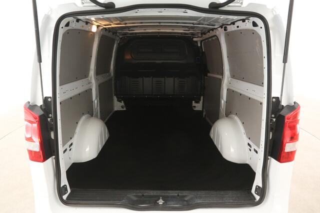 Mercedes-Benz VITO 114 CDI Lang | Aut. | Clima | Adap. Cruise | Camera | 3 Zits | Trekhaak | Carplay