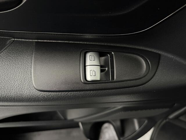 Mercedes-Benz VITO Extra Lang 9-Persoons | Kombi | Personenbus | ¤21500,-- Incl BTW | Airco | 2-2-2-3 Stoelopstelling |