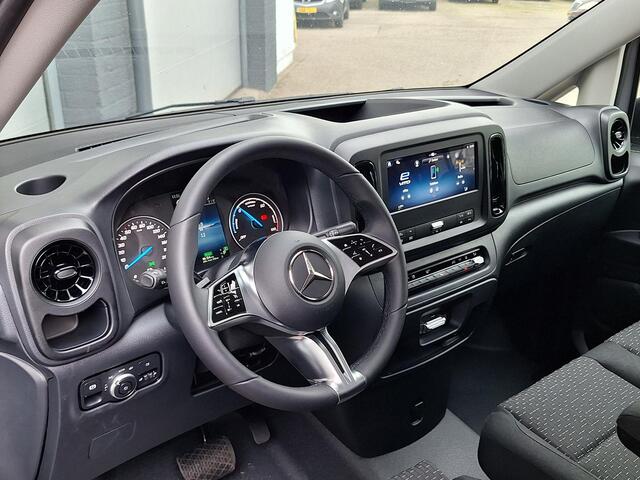 Mercedes-Benz VITO eVito 112 L2 60 kWh | Achteruitrijcamera | Dodehoekassistentie | Stoelverwarming Bestuurdersstoel | Tweezits Bijrijdersbank | Spoorassistent
