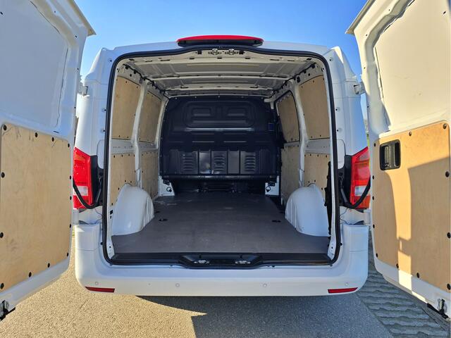 Mercedes-Benz VITO 116 CDI L2 H1 - 160 Pk - Euro 6 - AUTOMAAT - ParkeerCamera - Airco - Cruise Control