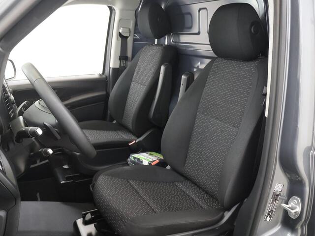 Mercedes-Benz VITO eVito 112 | L2 Lang | 60 kWh | 2-zits | Parkeercamera | Airco | Betimmering | Navigatie | Certified