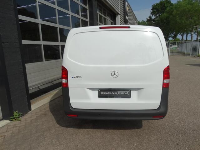 Mercedes-Benz VITO eVito 112 L2 60 kWh | Parkeerpakket met achteruitrijcamera | Navigatie|