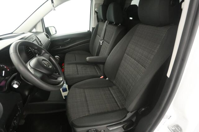 Mercedes-Benz VITO 111 CDI Extra Lang | Oprijplaat | Airco | Camera | 3 Zits | Elektrpakket