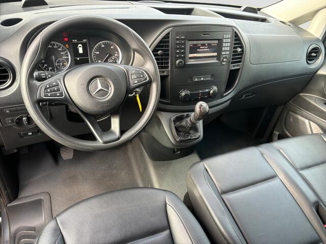 Mercedes-Benz VITO 116 CDI XL AMG Night Edition- 3 Pers, Leder, Stoelverwarming, Park Assist, Cruise, Clima, Sidebars