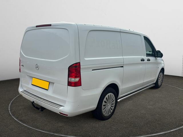 Mercedes-Benz VITO 116 CDI Lang Avantgarde Aut- 2x Schuifdeur, Navi, Lane Assist, Sidebars, Trekhaak, Grijs kenteken