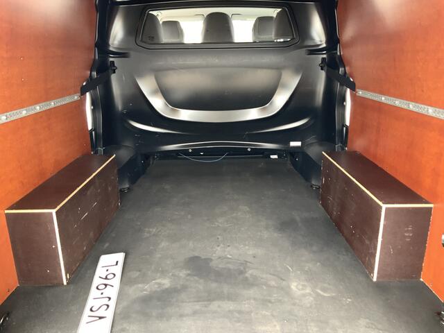 Mercedes-Benz VITO 119 CDI Extra Lang Dub Cab Automaat Airco Cruise Navi Trekhaak 2500 kg leer 5 Zits Alu Velg Euro 6