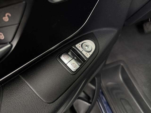 Mercedes-Benz VITO 119CDI Automaat XL Dubbele Cabine Edition | Led | Camera | Airco | Cruise | Trekhaak | Privacy
