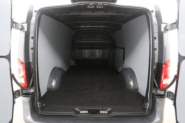 Mercedes-Benz VITO 119 CDI Lang 191PK | Automaat | Clima | Camera | Cruise | 3 Zits | LED | Trekhaak | Carplay