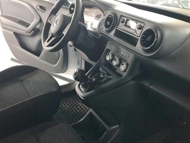 Mercedes-Benz eCitan Pro 122PK Elektrisch 51kWh 284km WLTP 750kg Trekgewicht Fabrieksgarantie