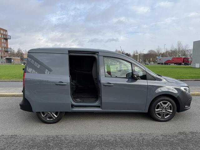 Mercedes-Benz eCitan 112 Pro L1 51 kWh Carplay / PDC / Camera / 16'' / Vol!