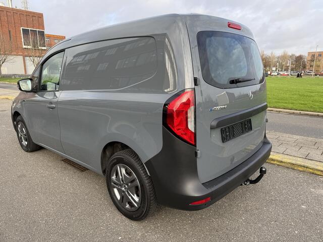 Mercedes-Benz eCitan 112 Pro L1 51 kWh Carplay / PDC / Camera / 16'' / Vol!