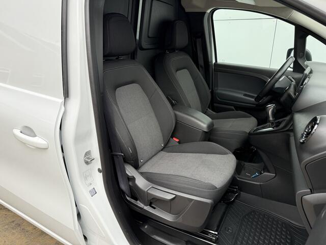 Mercedes-Benz eCitan 112 Pro 51 kWh L2 284 WLTP 98,3% (SOH) MBUX Trekhaak 75kW Snelladen Apple Carplay Cruise Control Stoelverwarming Stuurverwarming Laadkabel