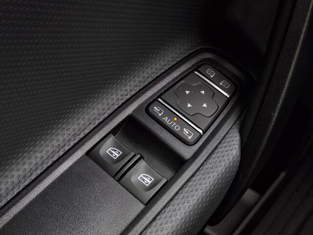 Mercedes-Benz eCitan 112 Pro L1 51 kWh | Achteruitrijcamera | Cruise Control | Smartphone Integratie | LED Mistlampen Voor | Dodehoekassistentie