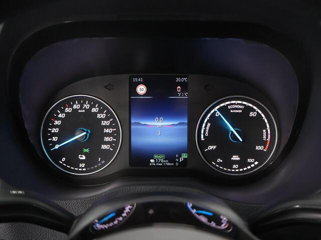 Mercedes-Benz eSprinter 314 L2H2 RWD PRO | 100% elektrisch | SNELLADEN | 2000KG TREKKEN | 3-ZITS