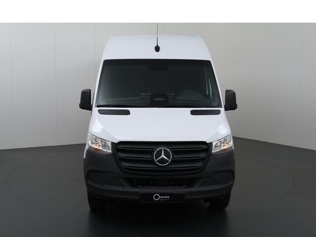 Mercedes-Benz eSprinter 320 L3 H2 PRO | 56 kWh | Navigatiesysteem | DC laden 115 kWh | Winter pakket Plus | Cruise-Controle |