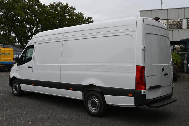 Mercedes-Benz eSprinter 314/414 L3H2 450km Reikwijdte WLTP Pro 113kWh DC laden 115 kW, 270 graden achterdeuren, Etc.