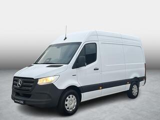 mercedes-benz-esprinter-320-l2-sele