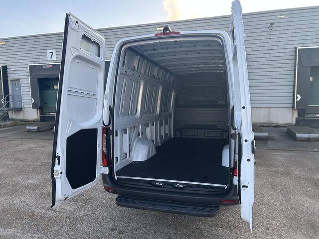 Mercedes-Benz eSprinter 314 L3 Pro 81kWh