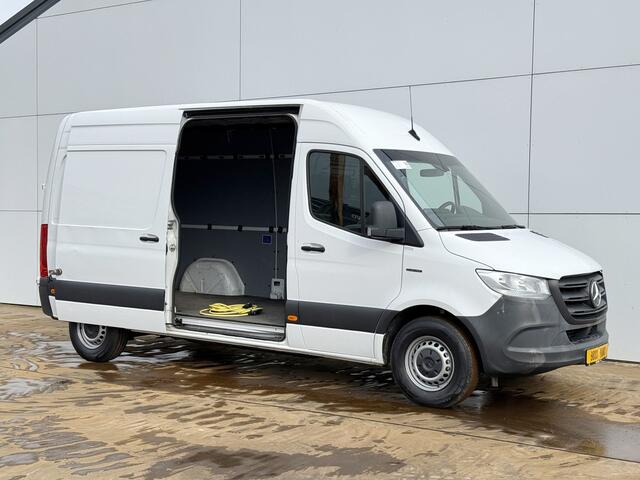 Mercedes-Benz eSprinter 312 55kWh 93.3% (SOH) 168km WLTP 80kw Snelladen L2H2 Climate Control Camera Stoelverwarming Laadkabel