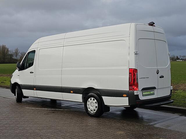 Mercedes-Benz eSprinter 314 L2 81kWh 300Km WLTP L3H2 136Pk 270Gr-Achterdeuren Camera Mbux10 BPM-Vrij!
