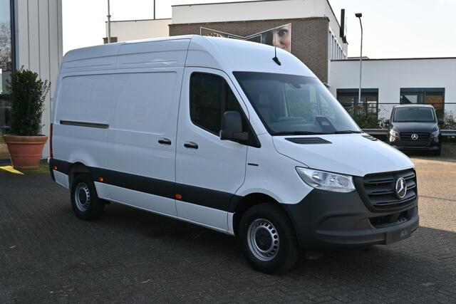 Mercedes-Benz eSprinter 314 L2H2 Pro 81kWh DC opladen 115 kW, Betimmering laadruimte, Etc.