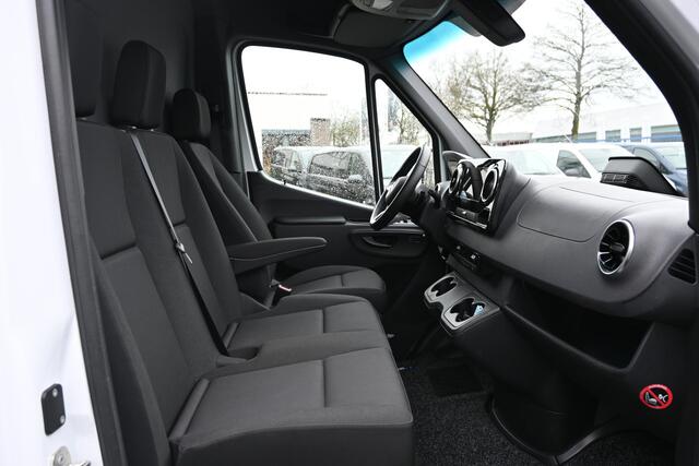 Mercedes-Benz eSprinter 314 L2h1 Pro 81kWh Snellader, Leder stuur, Led in laadruimte, Etc.