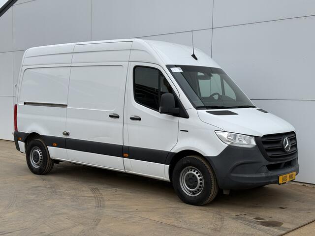 Mercedes-Benz eSprinter 55kWh 168km WLTP 94% (SOH) L2H2 80kw Snelladen Climate Control Camera Stoelverwarming