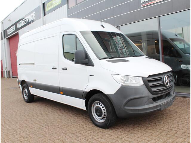 Mercedes-Benz eSprinter L2H2 47 kWh Elektrisch Aut. Airco/Cam