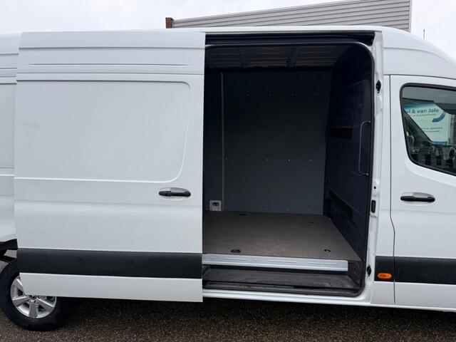 Mercedes-Benz eSprinter 314/414 L3H2 450KM REIKWIJDTE WLTP PRO 113kWh Airco Cruisecontrol