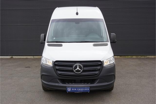 Mercedes-Benz eSprinter eSprinter L2H2 47kwh +/- 150km Actieradius Accu Airco Camera Sidebars 3-Zits