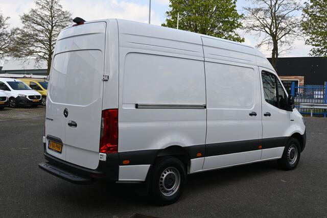 Mercedes-Benz eSprinter 314 L2H2 Pro 81kWh Snellader, Geveerde stoel, Winterpakket, Etc.