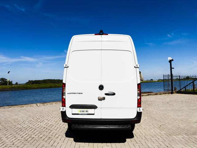 Mercedes-Benz eSprinter 314 L2 Pro 56kWh | 270° openslaande achterdeuren | Achteruitrijcamera | Snel laden |