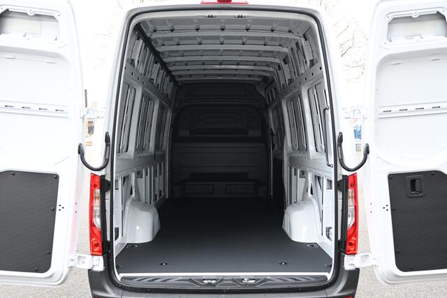 Mercedes-Benz eSprinter 314 L3H2 RWD Pro 81kWh Smartphone integratiepakket, DC-opladen 115kW