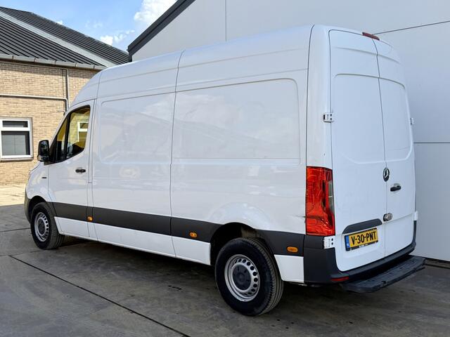 Mercedes-Benz eSprinter 312 55 kWh L2H2 168km WLTP 92,2% (SOH) L2H2 80kw Snelladen Climate Control Laadkabel Stoelverwarming