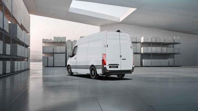 Mercedes-Benz eSprinter 320 L2 Pro 81kWh L2 H2 Snelladen 115 kWh