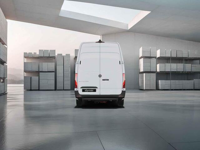 Mercedes-Benz eSprinter 320 L2 Pro 81kWh