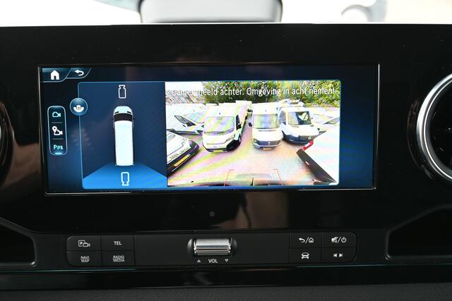 Mercedes-Benz eSprinter 320 L2H2 Select 81kWh Distronic, LED, MBUX Navigatie, Smartphone integratie pakket, Snellader, Etc Windowbags, Winterpakket