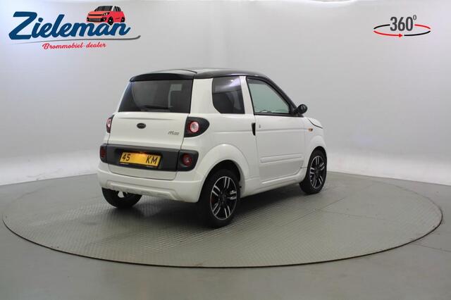 Microcar M.GO dCi Dynamic - 2023 - 8.996 km - Leer
