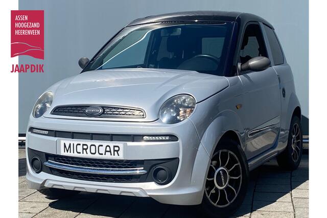 Microcar M.GO Brommobiel BWJ 12-2019 Initial | LICHTMETAAL | EL RAMEN | CV+AB | PARKEERSENSOR | KUNST LEER | MULTI-MEDIA