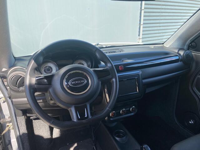 Microcar M.GO Brommobiel BWJ 12-2019 Initial | LICHTMETAAL | EL RAMEN | CV+AB | PARKEERSENSOR | KUNST LEER | MULTI-MEDIA
