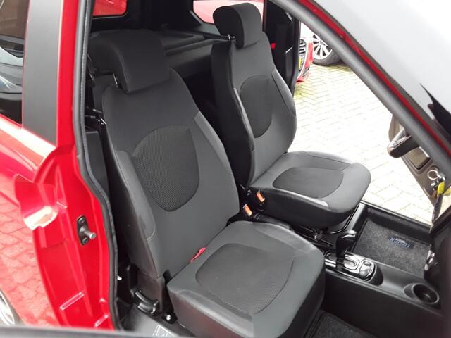 Microcar M.GO DCI ELEGANCE / AIRCO / STUURBEKRACHTIGING