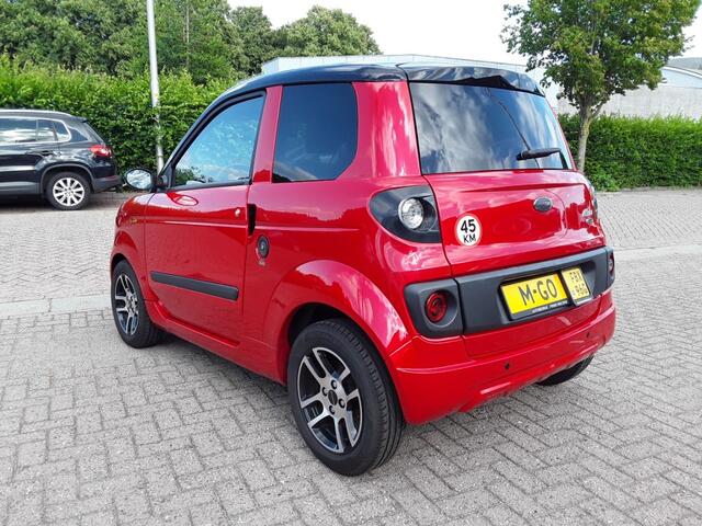Microcar M.GO DCI PLUS-SUN / AIRCO / STUURBEKRACHTIGING